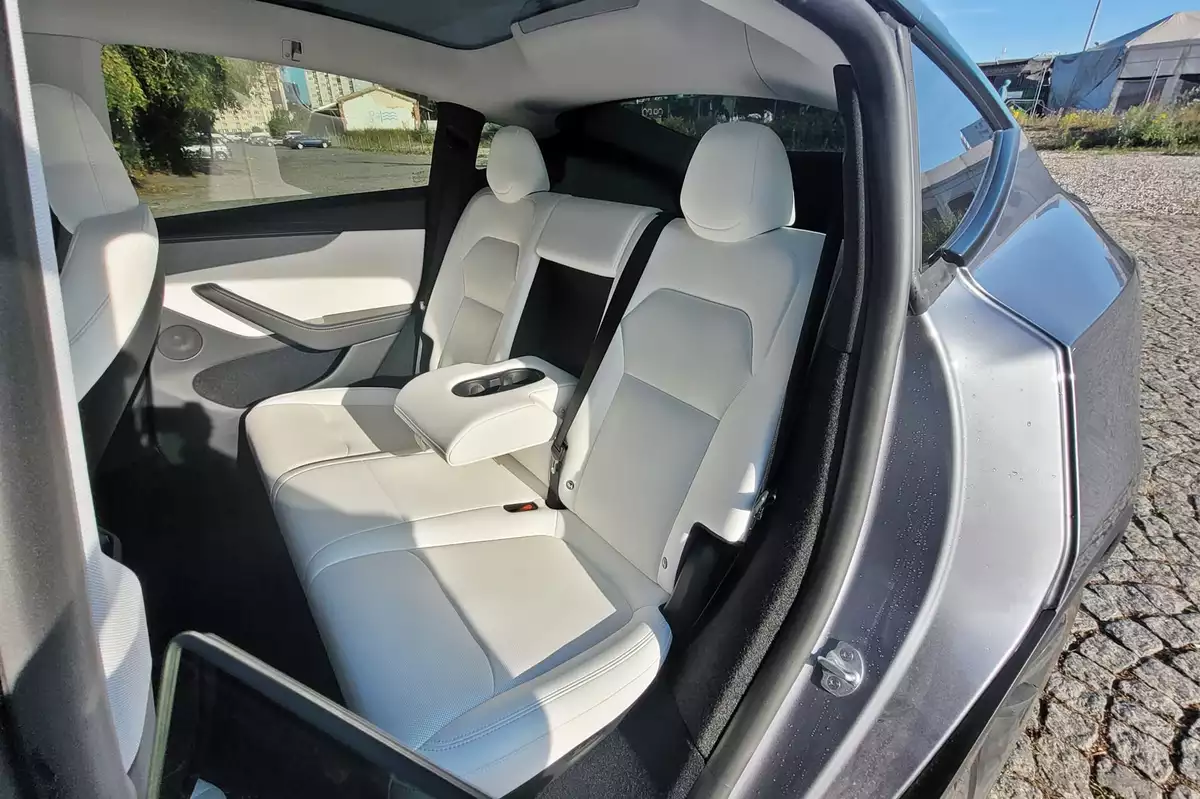 Tesla Model Y Juniper 2025 | Czy to nadal lider na rynku?