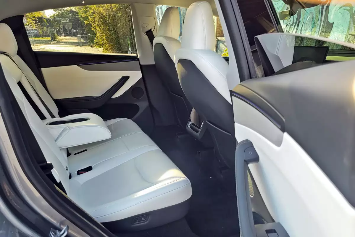 Tesla Model Y Juniper 2025 | Czy to nadal lider na rynku?