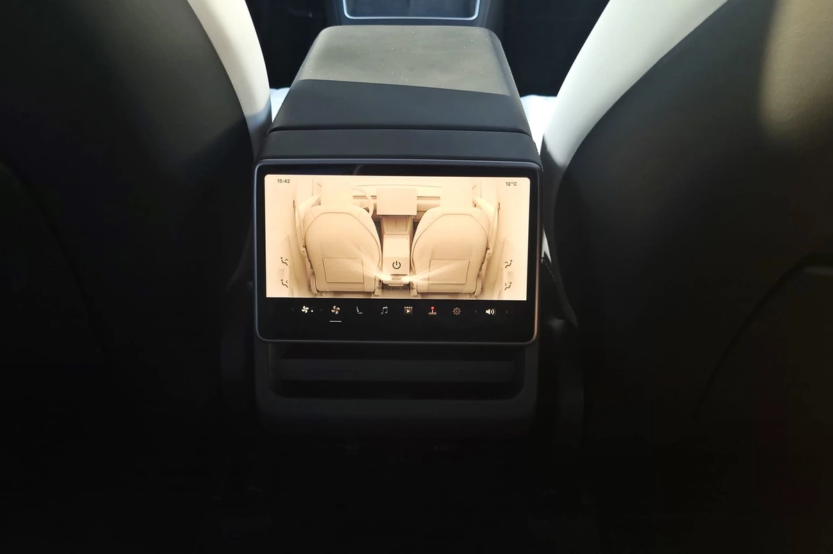 Tesla Model Y Juniper 2025 | Czy to nadal lider na rynku?