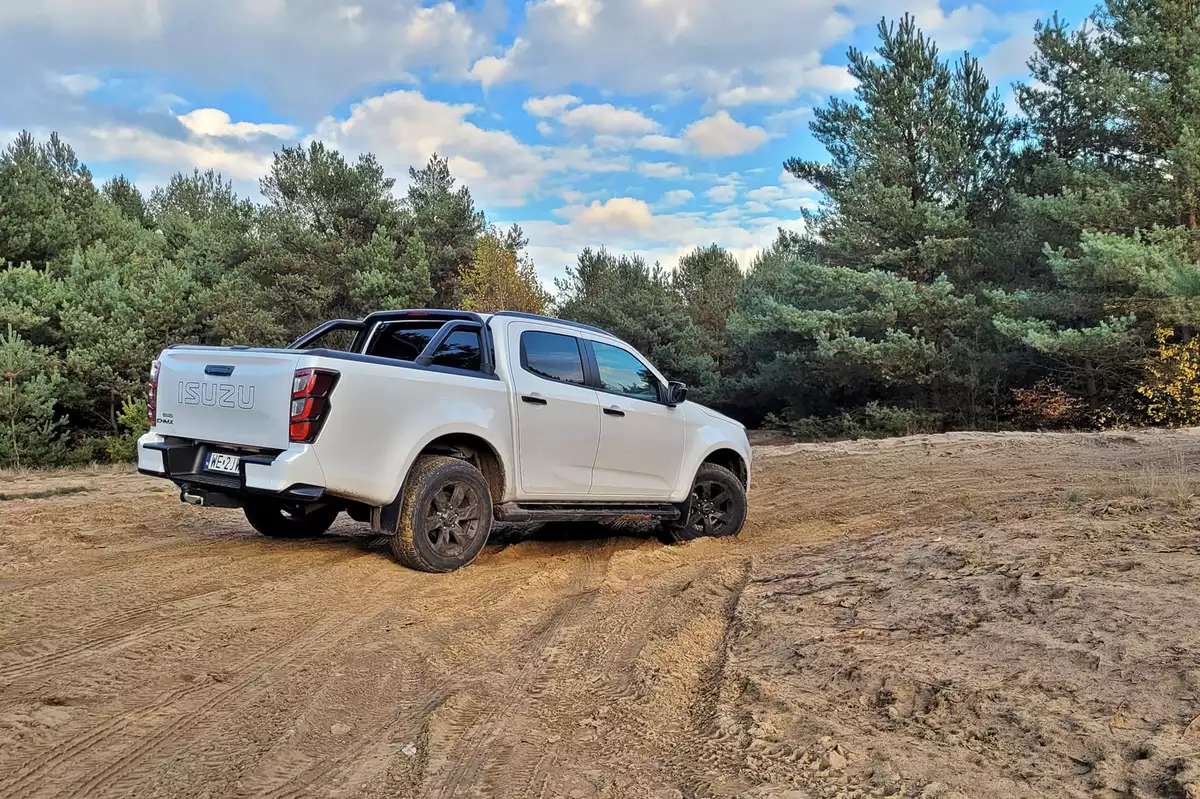 Isuzu D-Max 2025 | Czy drobny lifting okaże się wystarczający?