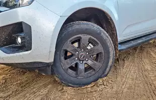 Isuzu D-Max 2025 | Czy drobny lifting okaże się wystarczający?