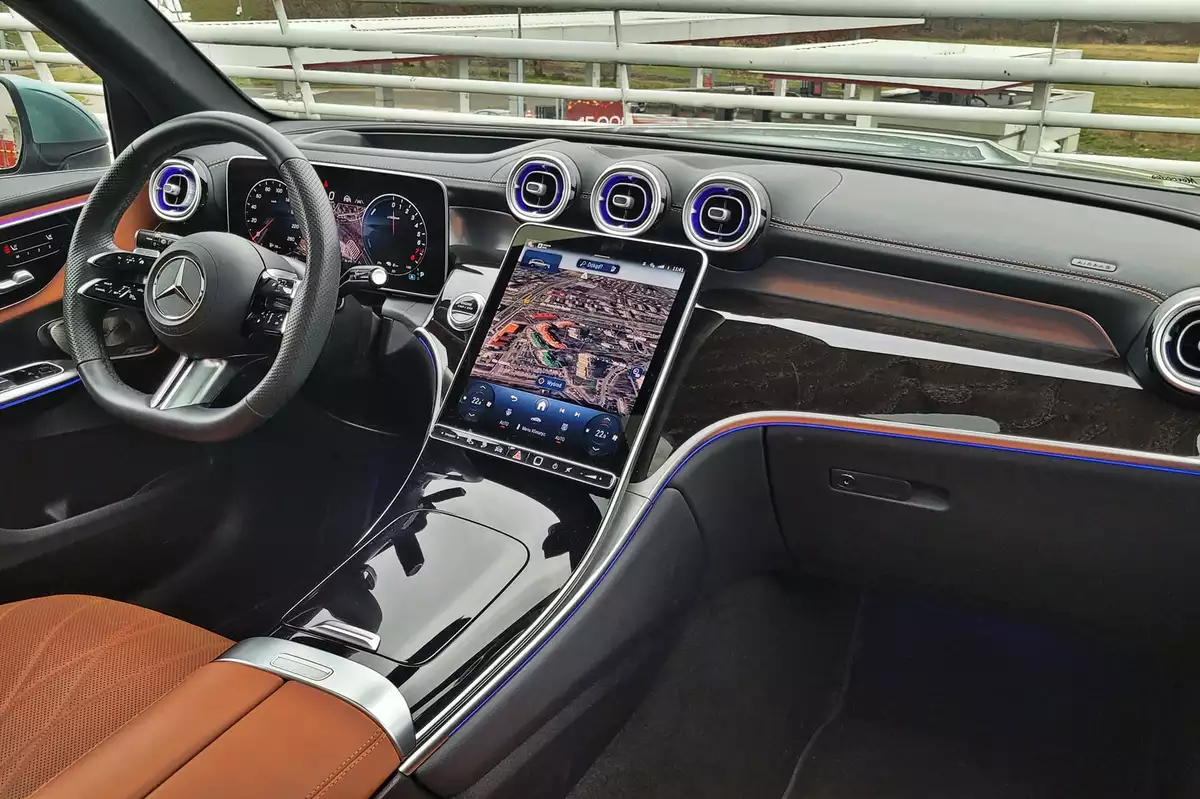 Mercedes GLC 300e | PHEV w SUVie premium ma sens?