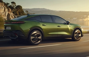 Peugeot 408 po liftingu oficjalnie