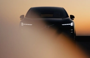 Volvo EX60 przed debiutem