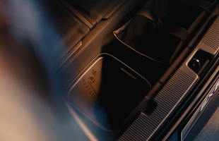 Volvo EX60 przed debiutem