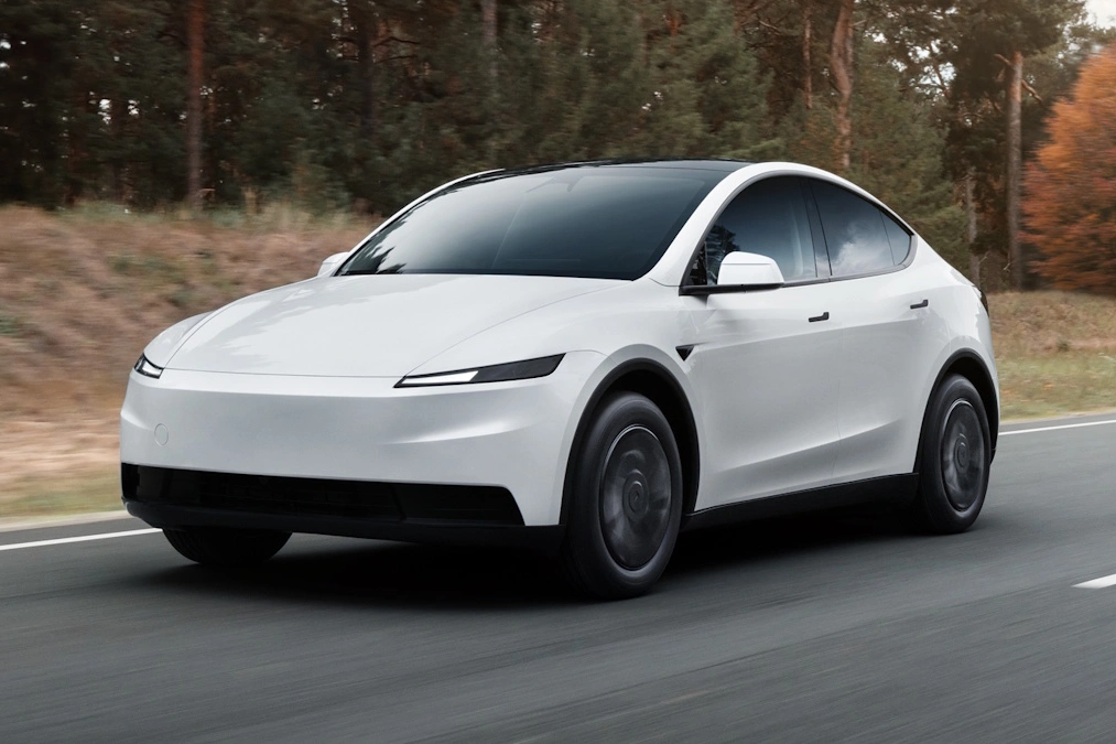 Tesla Model Y Standard Long Range. Polskie ceny