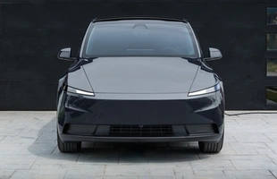 Tesla Model Y Standard Long Range. Polskie ceny