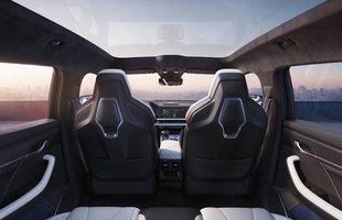 Renault Filante. Nowy model klasy premium