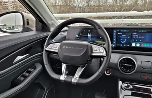 Forthing T-Five | Wzięliśmy na test “chińskie Lambo”