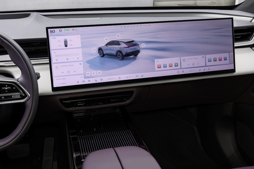 Mazda CX-6e zaprezentowana. Ceny