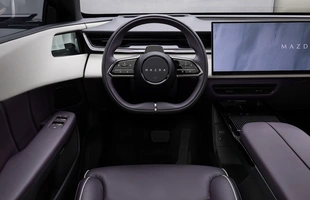 Mazda CX-6e zaprezentowana. Ceny