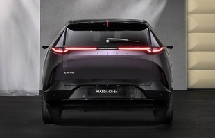 Mazda CX-6e zaprezentowana. Ceny