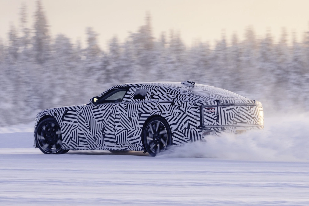 Nowy Jaguar na pierwszych zdjęciach