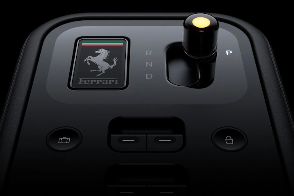 Ferrari Luce. Pierwszy elektryczny model