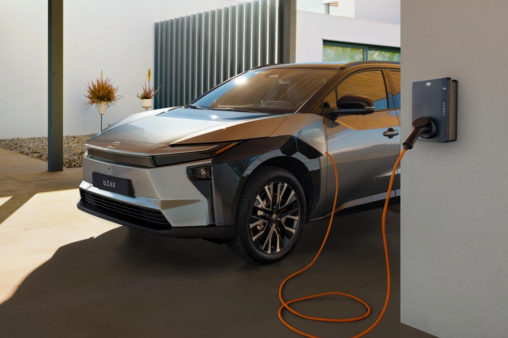 Toyota bZ4X z niższą ceną