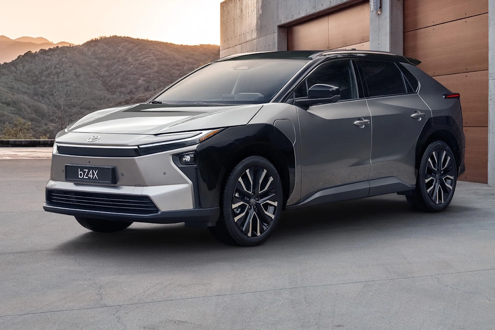 Toyota bZ4X z niższą ceną