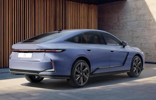 Lexus ES. Polskie ceny