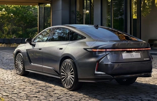 Lexus ES. Polskie ceny