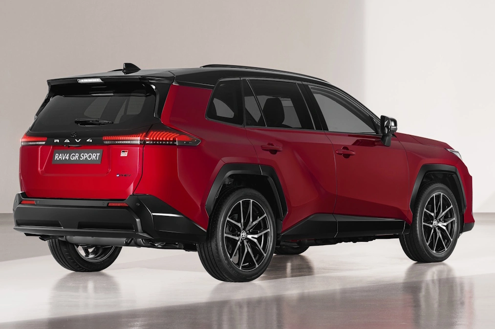 Toyota RAV4 PHEV. Polskie ceny