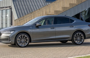 Skoda Superb z nowym napędem PHEV