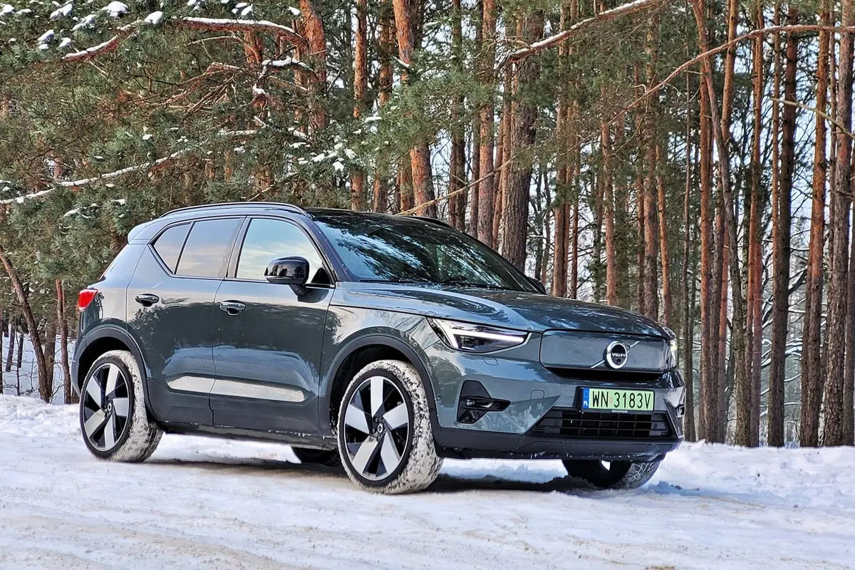 Volvo EX40 Ultra Twin Motor Performance | Niepozorny wyczynowiec