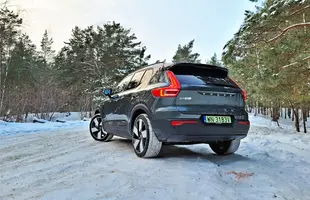 Volvo EX40 Ultra Twin Motor Performance | Niepozorny wyczynowiec