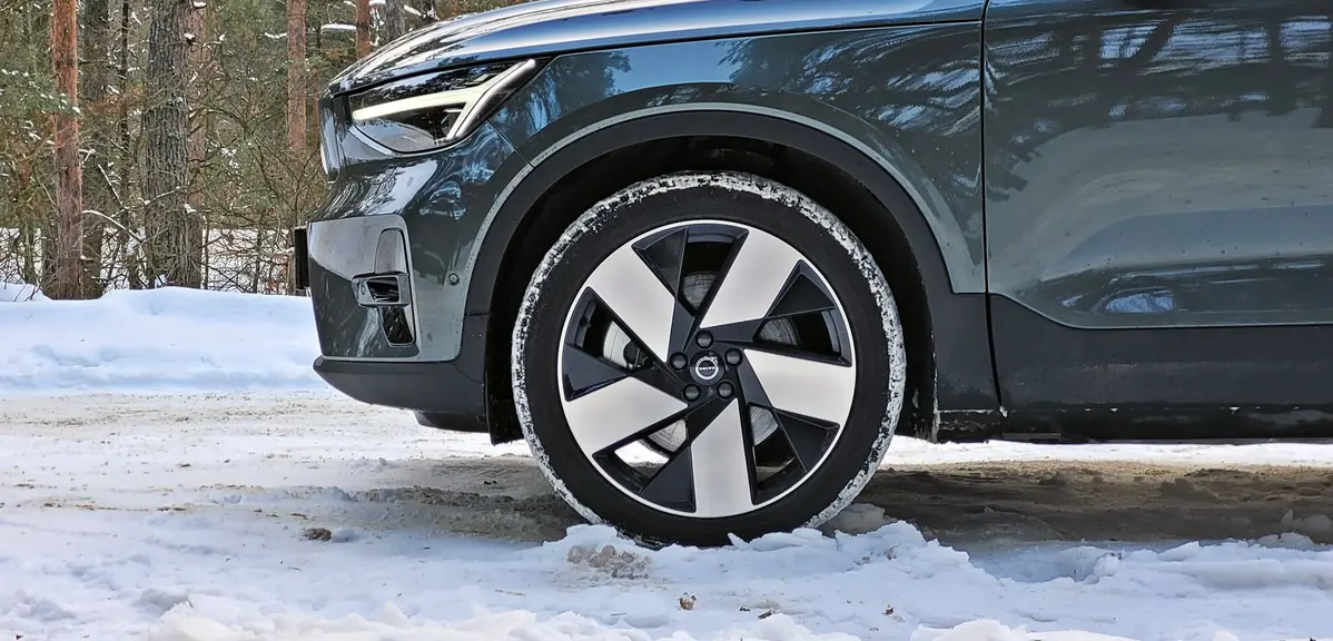 Volvo EX40 Ultra Twin Motor Performance | Test, opinie