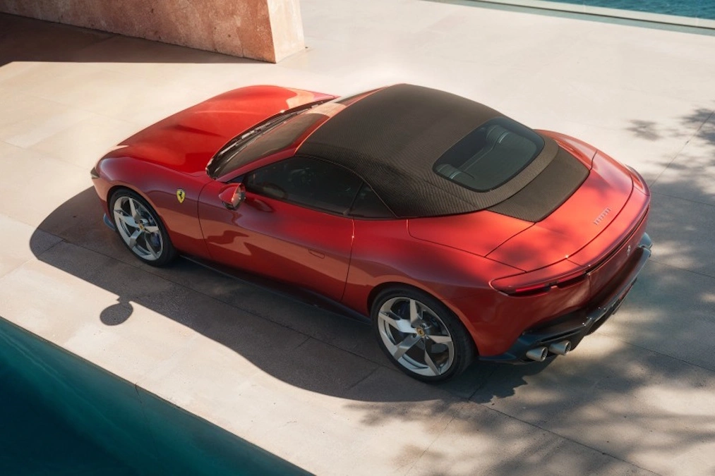 Ferrari Amalfi Spider to piękny kabriolet