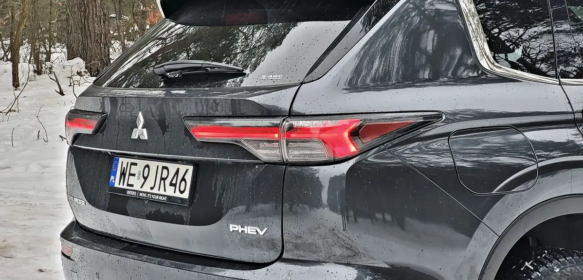 Mitsubishi Outlander 2026 PHEV | Test, opinie