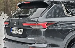 Mitsubishi Outlander 2026 PHEV | Zahacza o klasę premium