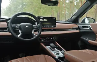 Mitsubishi Outlander 2026 PHEV | Zahacza o klasę premium