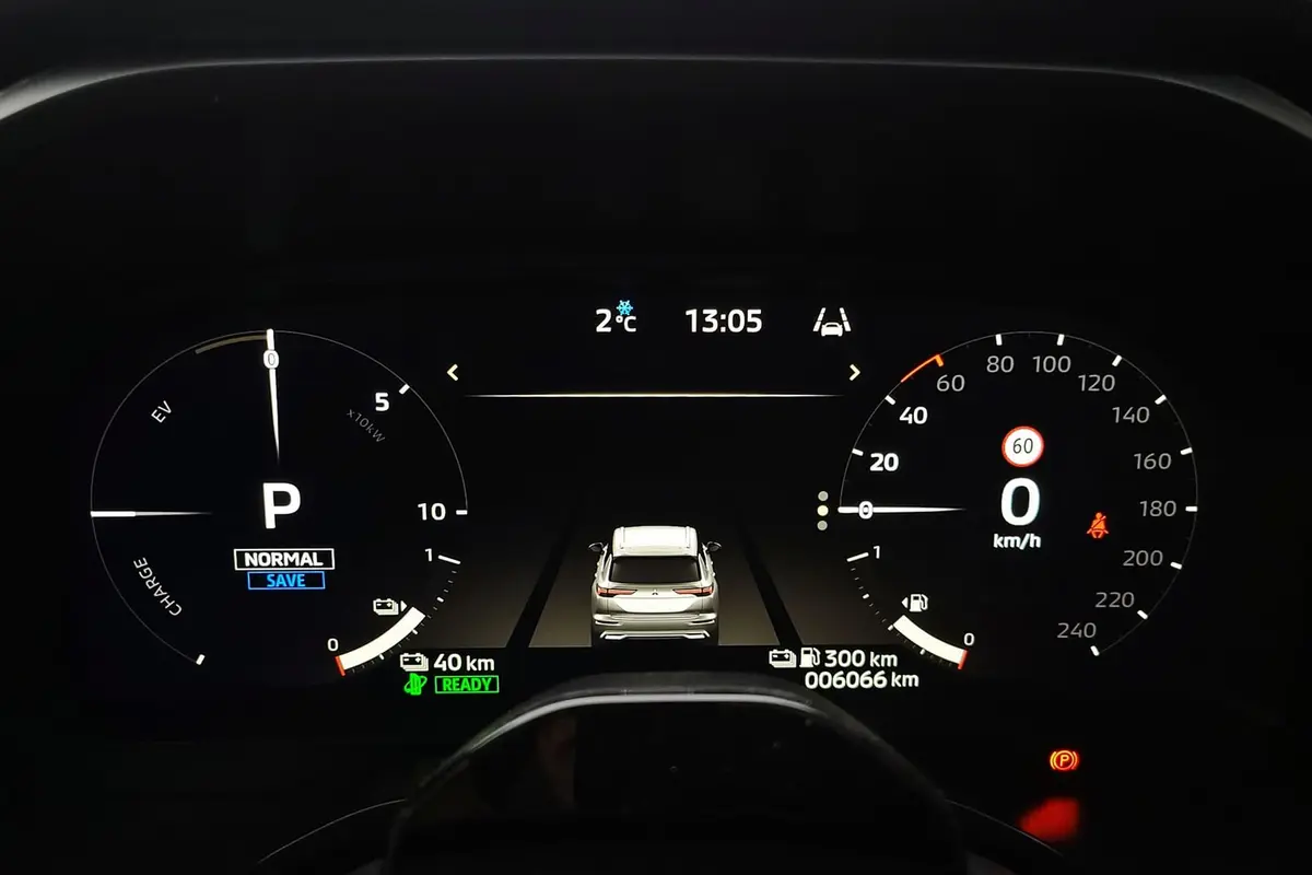 Mitsubishi Outlander 2026 PHEV | Zahacza o klasę premium