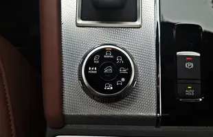 Mitsubishi Outlander 2026 PHEV | Zahacza o klasę premium