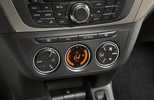 Rodzinny Citroen C-Elysee za 39 900 zł — zdjęcie 2