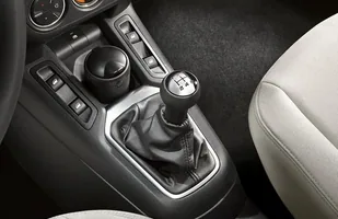 Rodzinny Citroen C-Elysee za 39 900 zł — zdjęcie 3