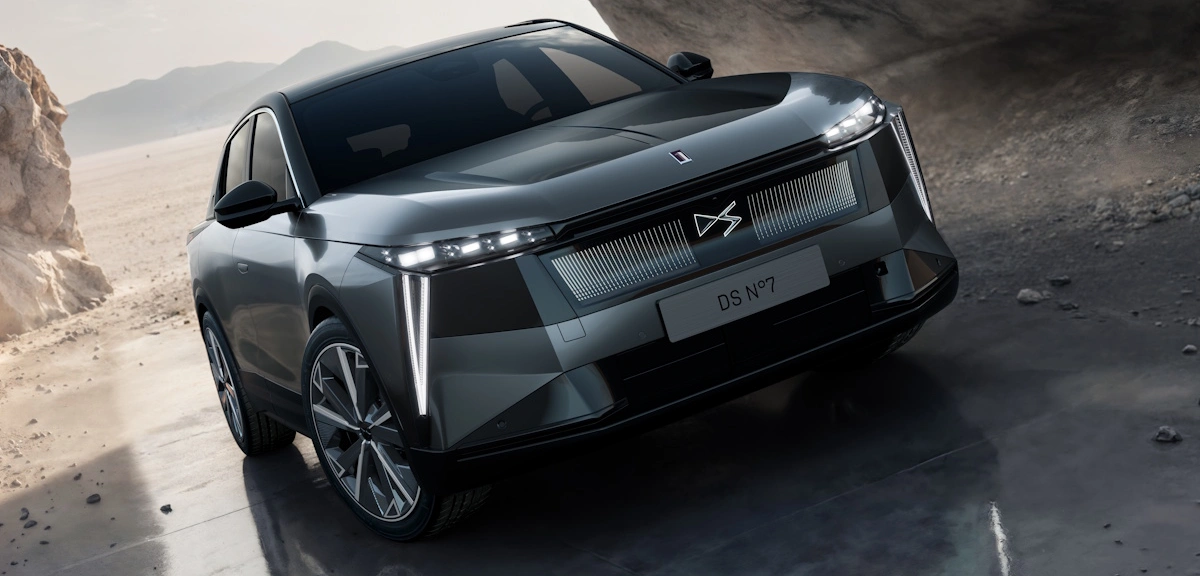 DS N°7