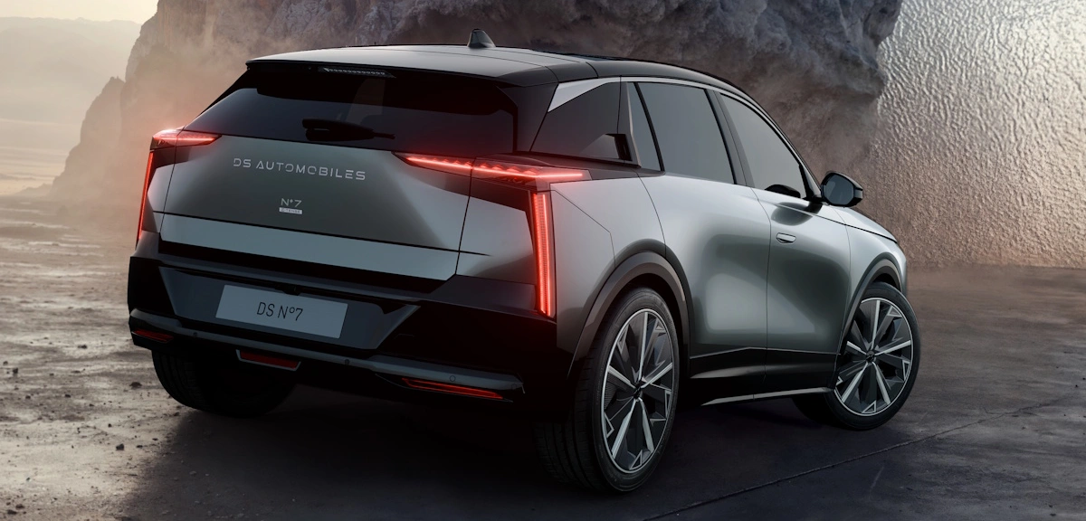 DS N°7