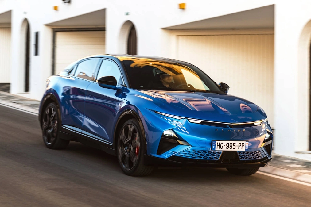 Alpine A390. Polskie ceny