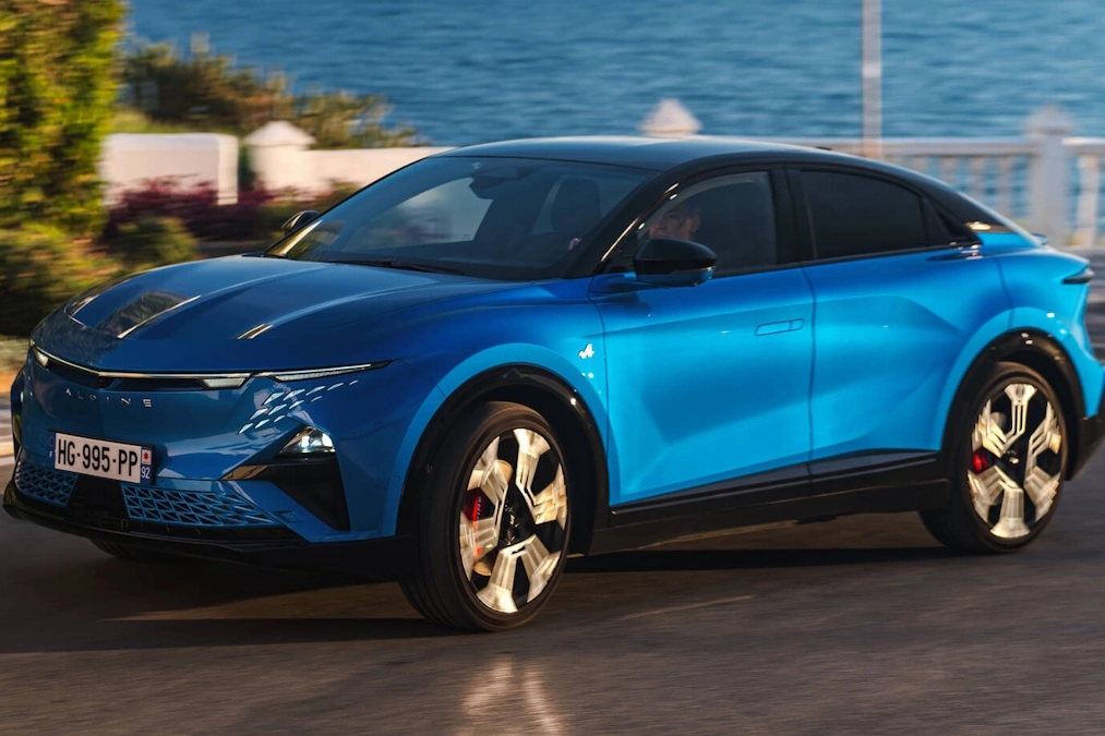 Alpine A390. Polskie ceny