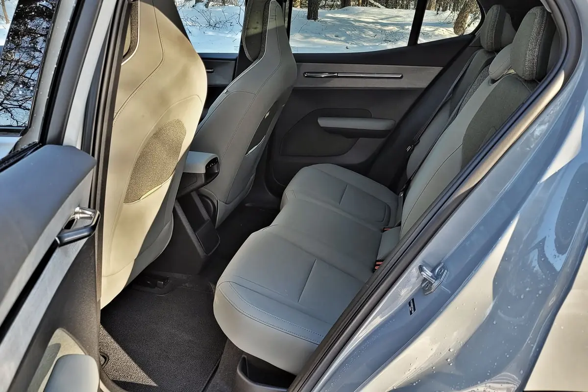 Volvo EX30 Cross Country | Jest absurdalne, ale i tak je pokochałem