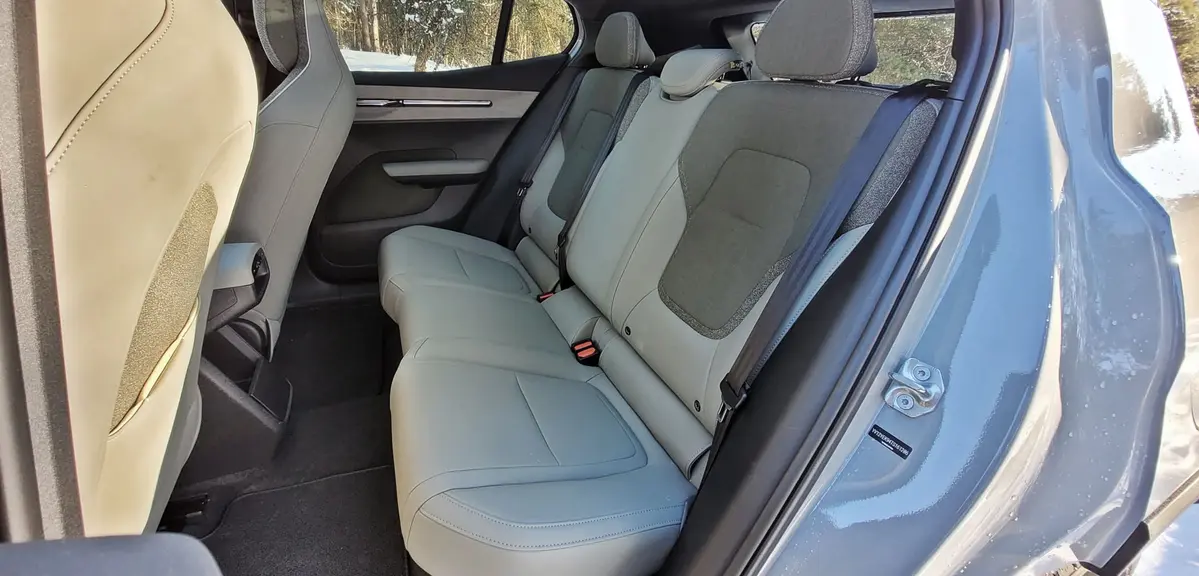 Volvo EX30 Cross Country | Test, opinie