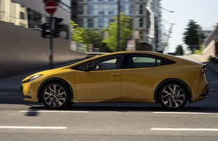 Toyota Prius taniej nawet o 17 tys. zł