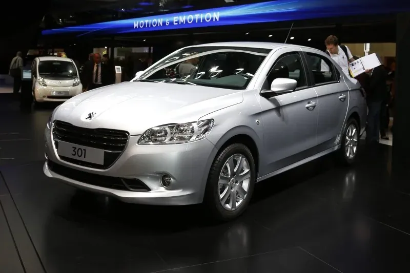 Peugeot 301