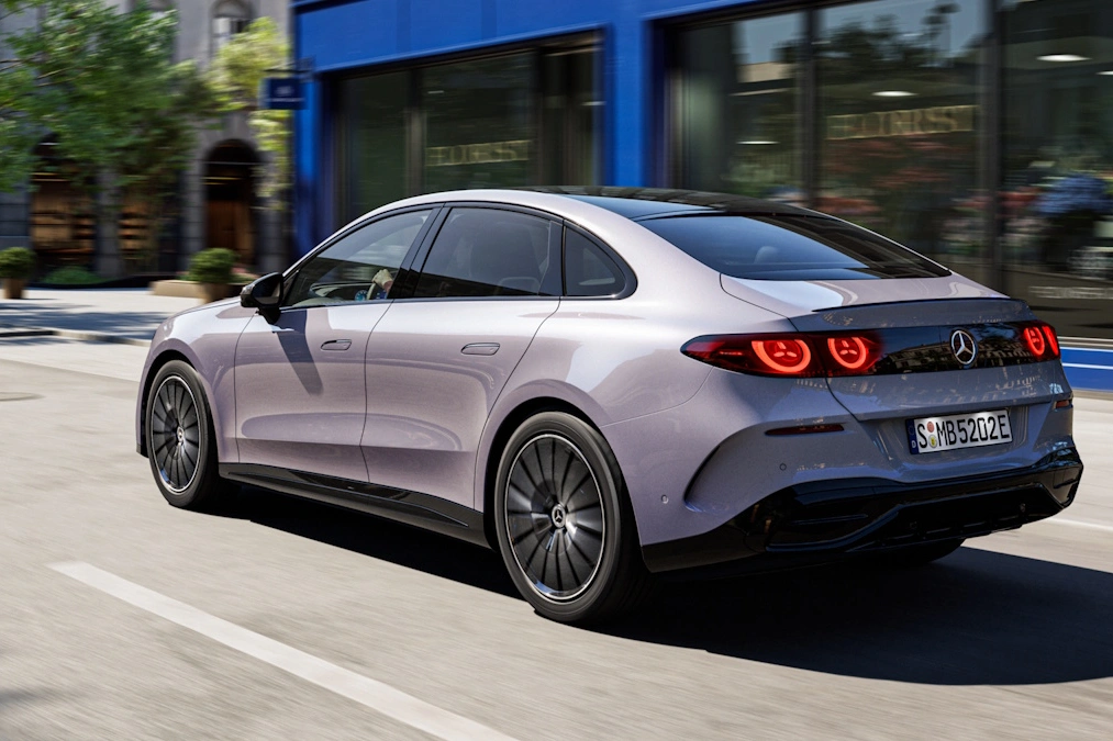 Mercedes klasy C Electric. Nowość