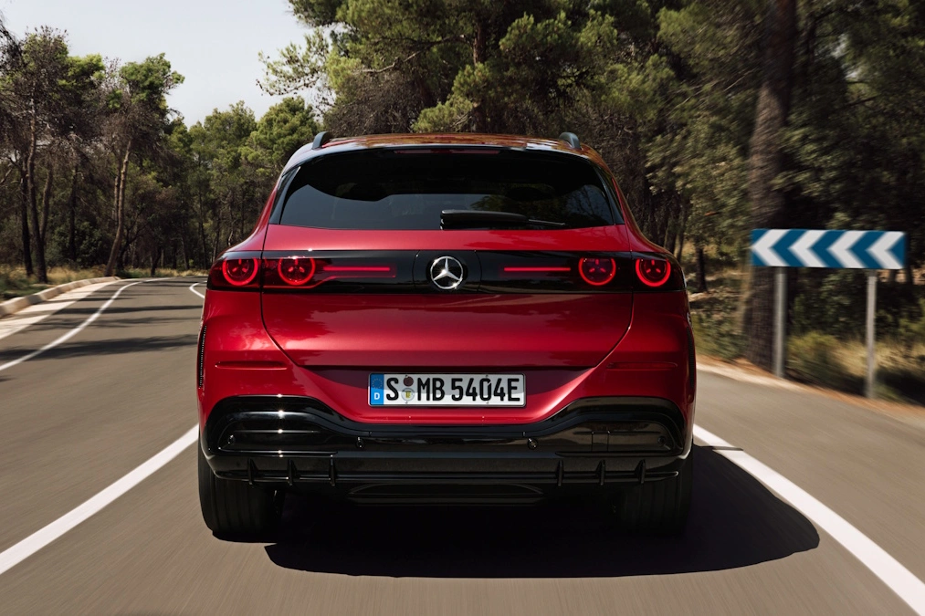 Mercedes GLC EQ wszedł do sprzedaży. Ceny