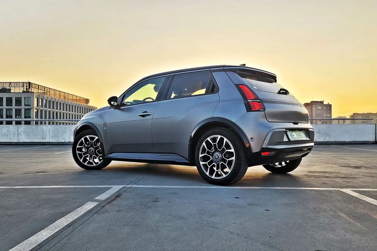 Renault 5 E-Tech electric | Ten samochód miał nie powstać