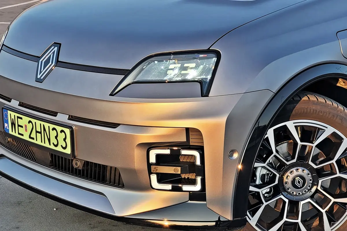 Renault 5 E-Tech electric | Ten samochód miał nie powstać