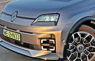Renault 5 E-Tech electric | Ten samochód miał nie powstać