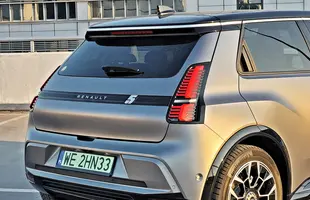 Renault 5 E-Tech electric | Ten samochód miał nie powstać