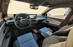 Renault 5 E-Tech electric | Ten samochód miał nie powstać